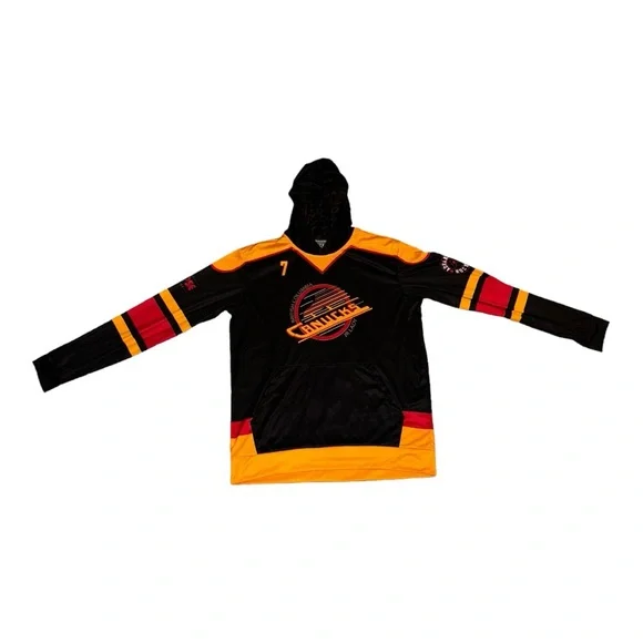 British Columbia Jr Lady Canucks Jersey Size Medium - Picture 4 of 13